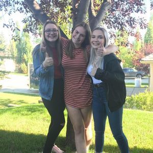 Meet your Posher, Nichola